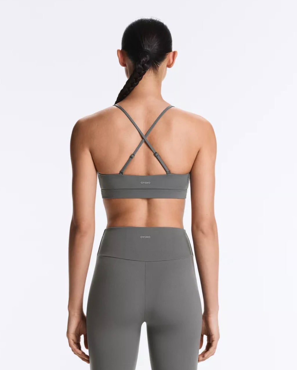 OYSHO Çapraz askılı hafif destekli Comfortlux spor sütyeni