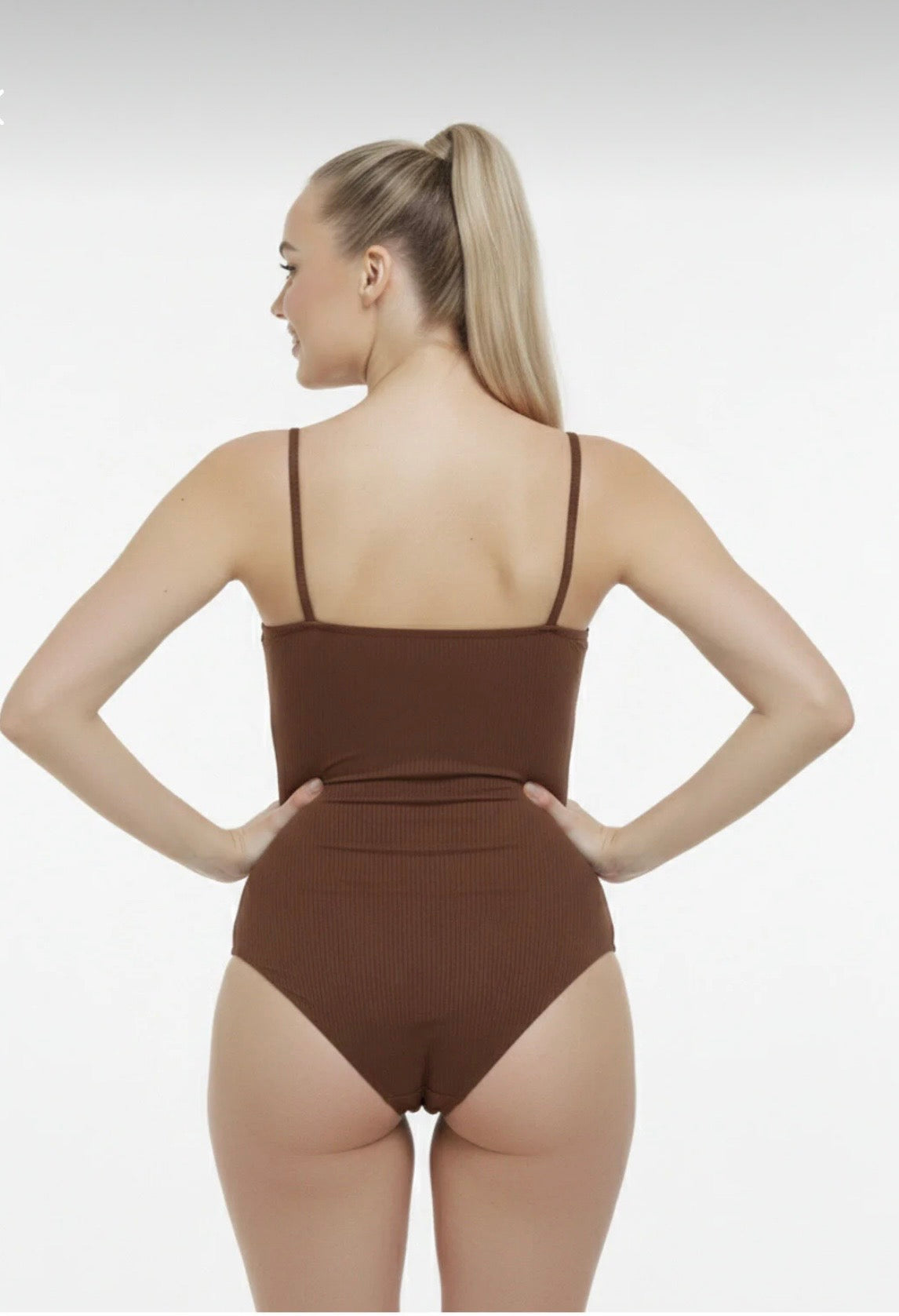 SAGAZA Göğüs cuplu askılı dantel detaylı zıbın body